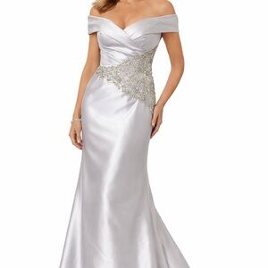 NWT $525 MSRP Morilee Madeline Gardner Silver Satin Beaded Off the Shoulder Gown